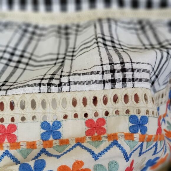 Daniel Rainn Tie Neck Gingham Embroidered Floral Eyelet 100% Cotton Top Large - Picture 8 of 12